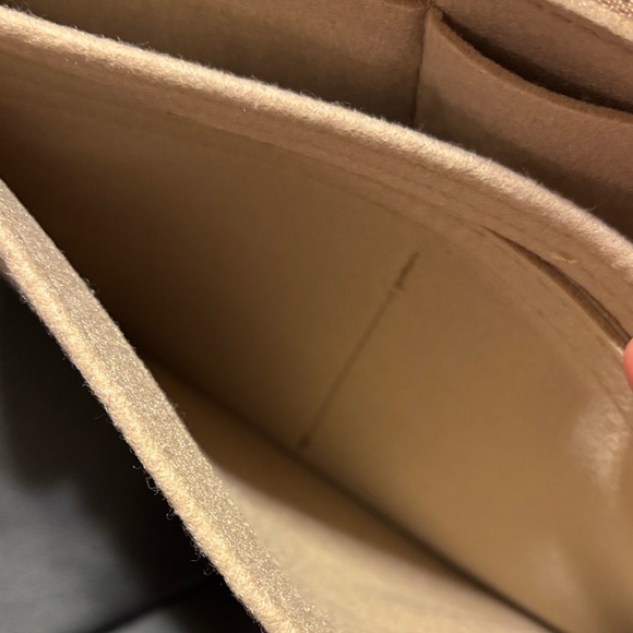 Lexsion Beige Bag Organizer - Picture 7 of 7